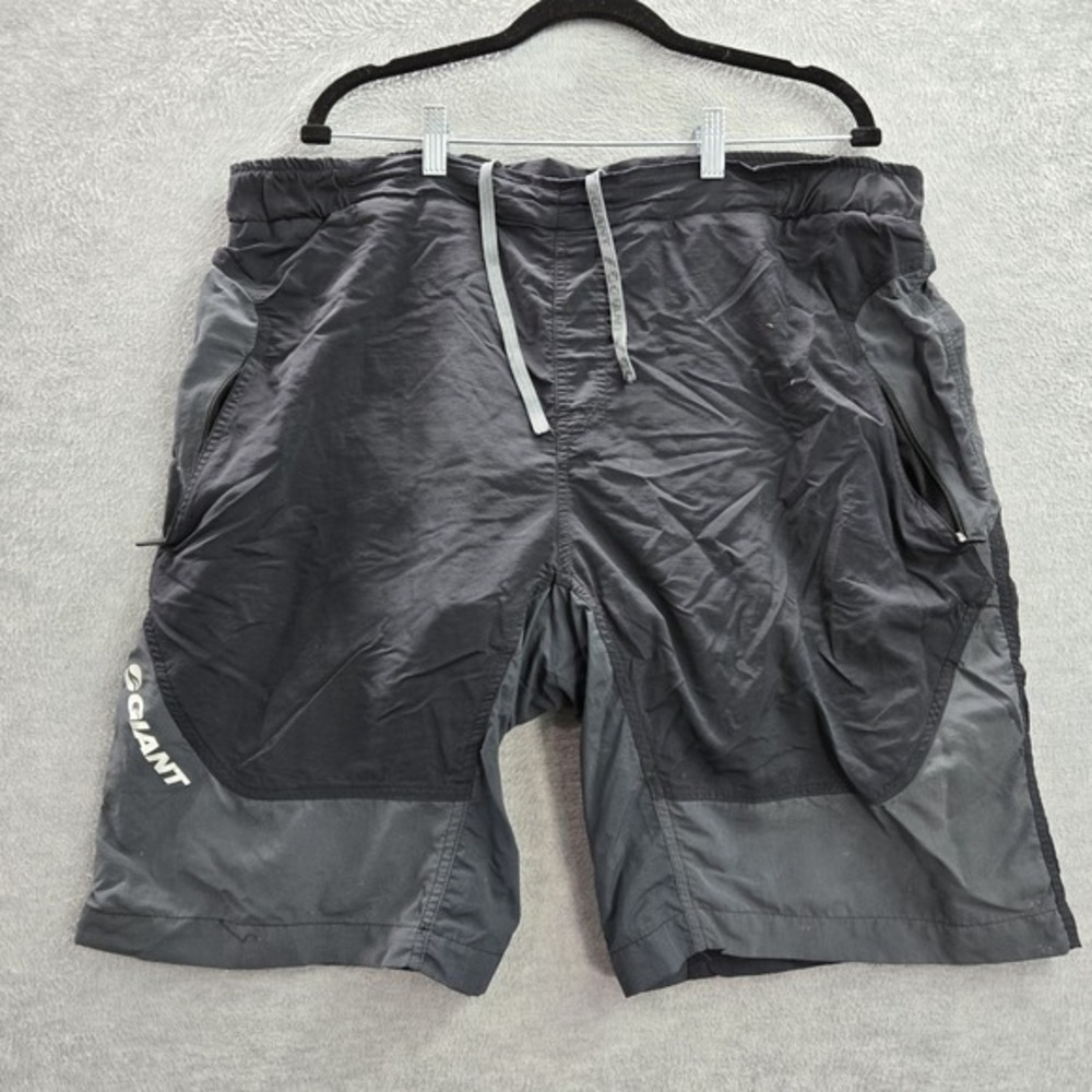 Giant Men Shorts XL‎ Black Padded MTB Drawstring Nylon Zip Pockets Cycling